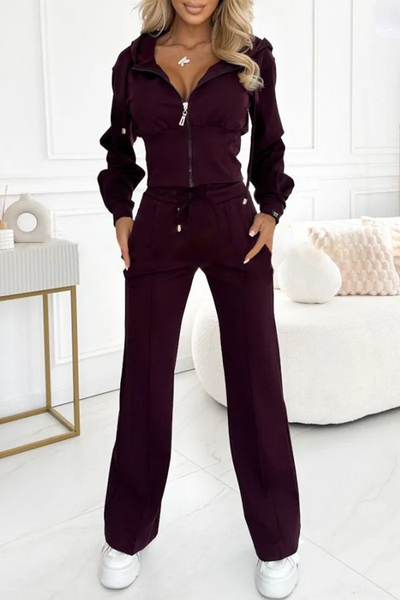 May | Ensemble Lounge de Luxe
